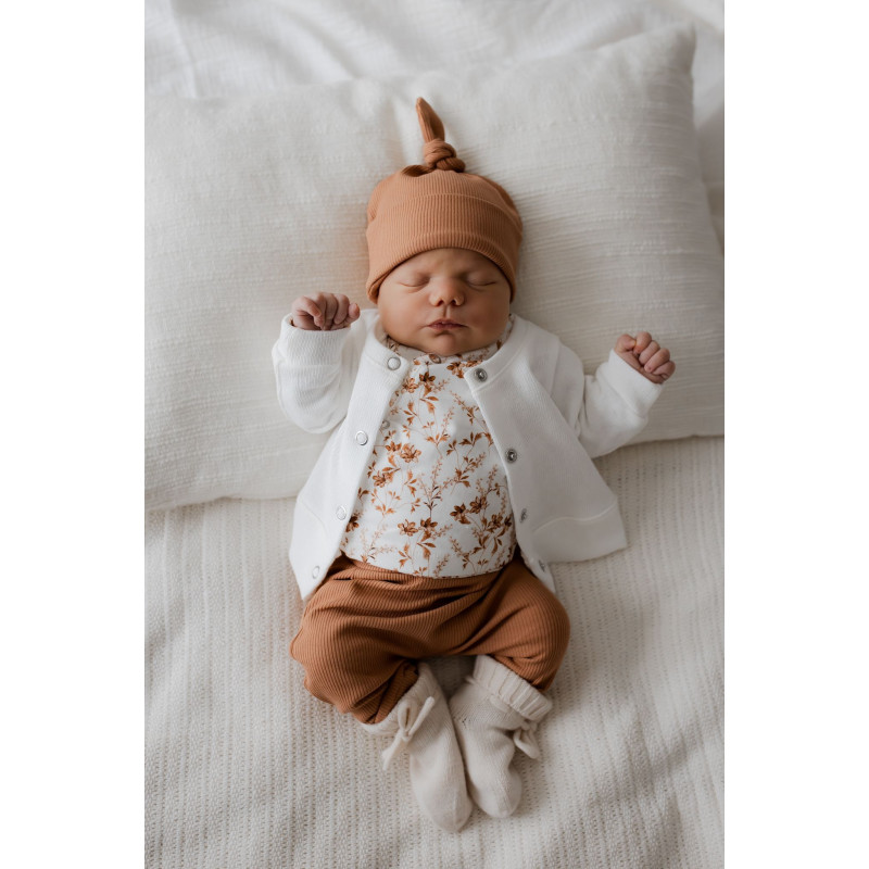 Newborn vestje gebreid off-white